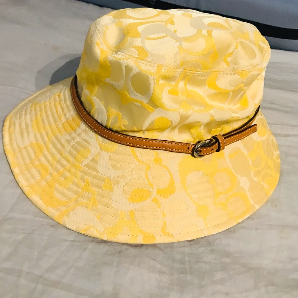 Coach hat